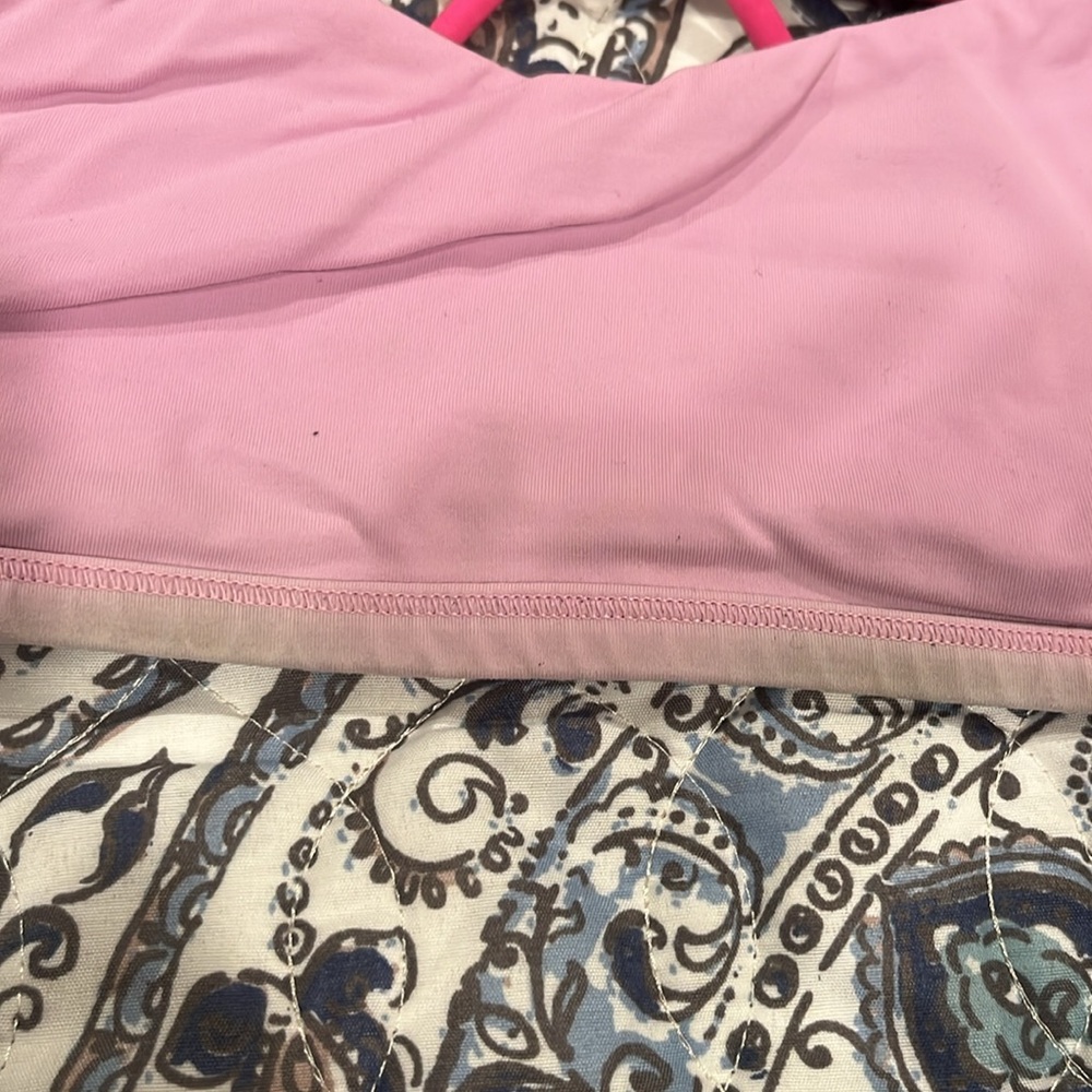 Bras - Picture 5 of 6